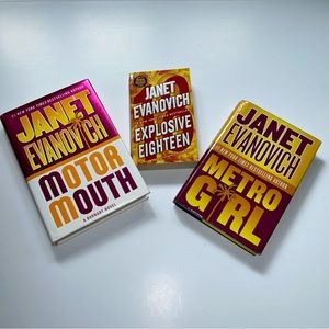 Bundle of 3 Janet Evanovich Books